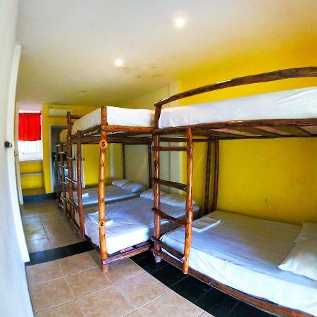 Kiwi Suites Hostel Montañita Exteriér fotografie