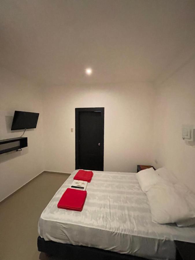 Kiwi Suites Hostel Montañita Exteriér fotografie