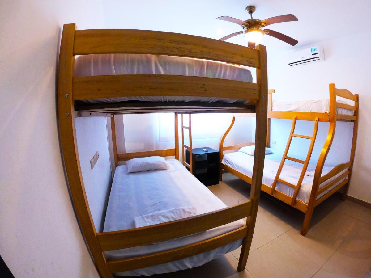 Kiwi Suites Hostel Montañita Exteriér fotografie