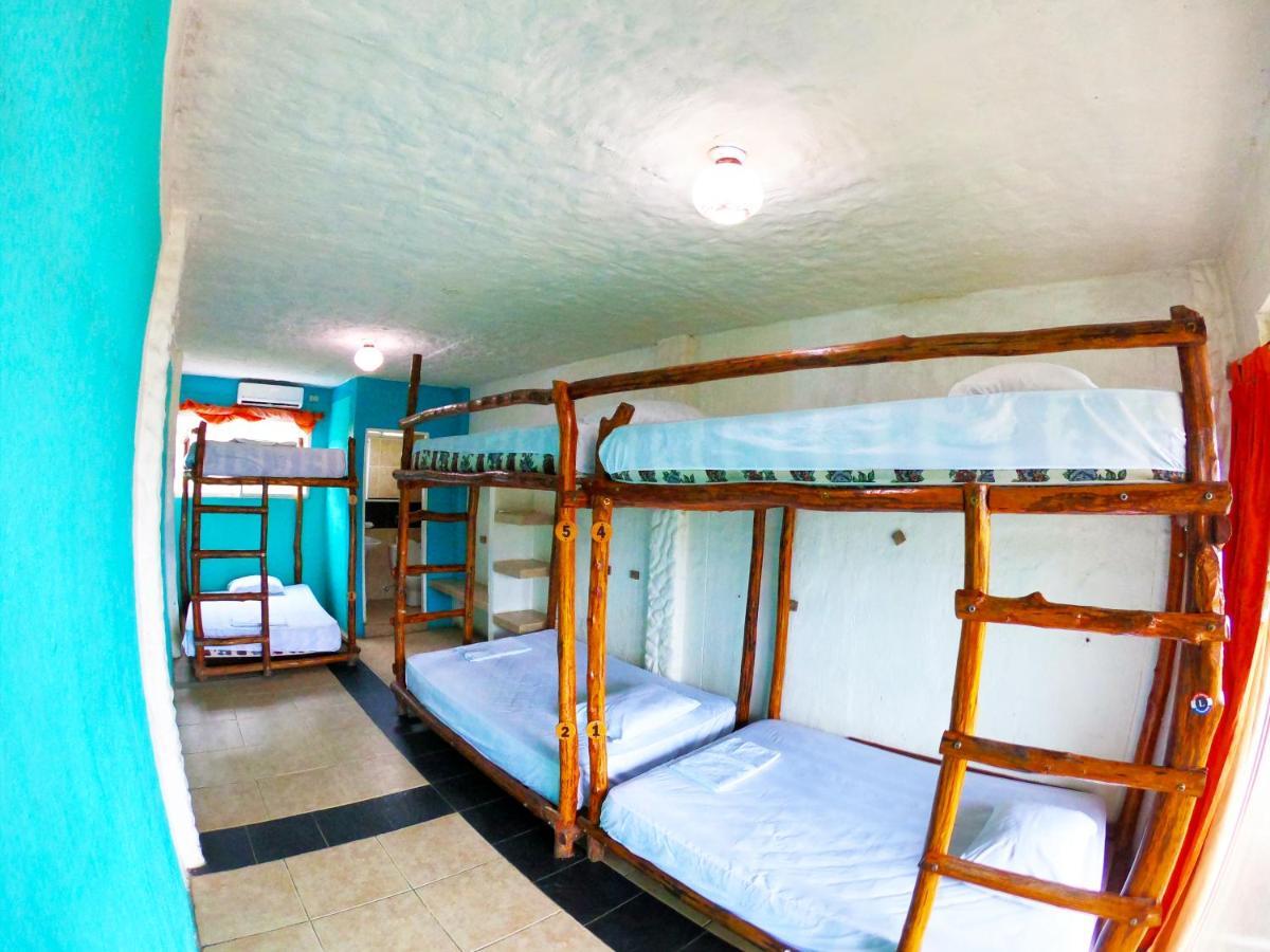 Kiwi Suites Hostel Montañita Exteriér fotografie