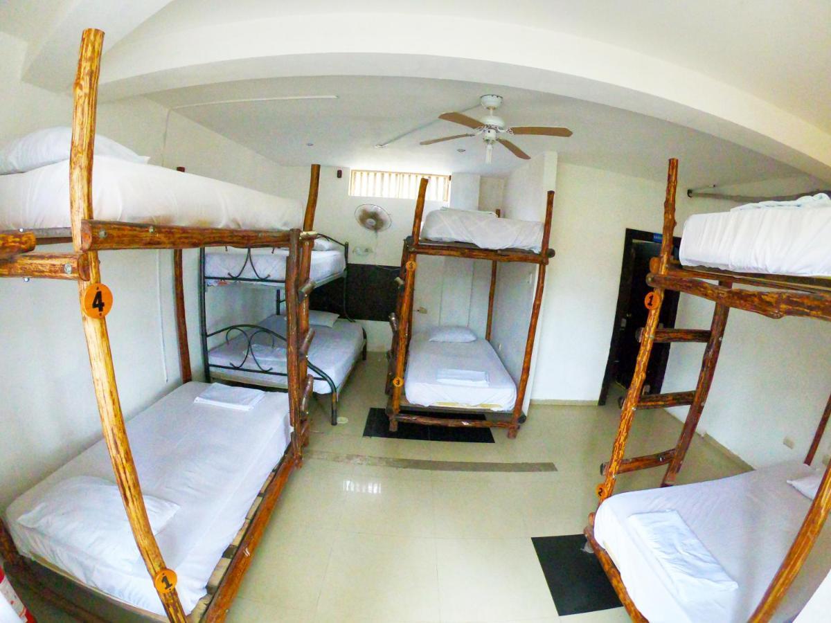 Kiwi Suites Hostel Montañita Exteriér fotografie