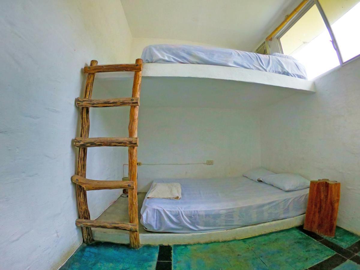 Kiwi Suites Hostel Montañita Exteriér fotografie