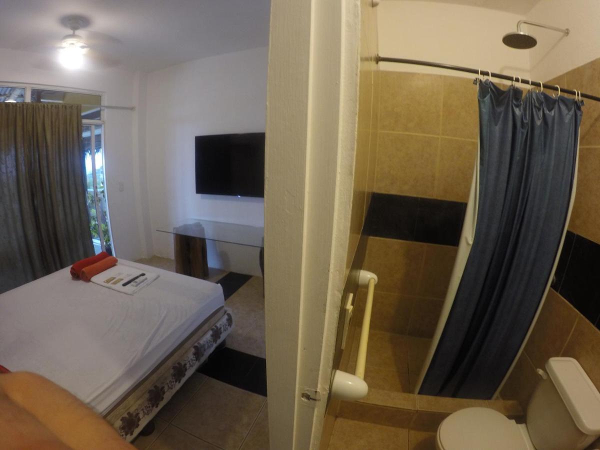 Kiwi Suites Hostel Montañita Exteriér fotografie