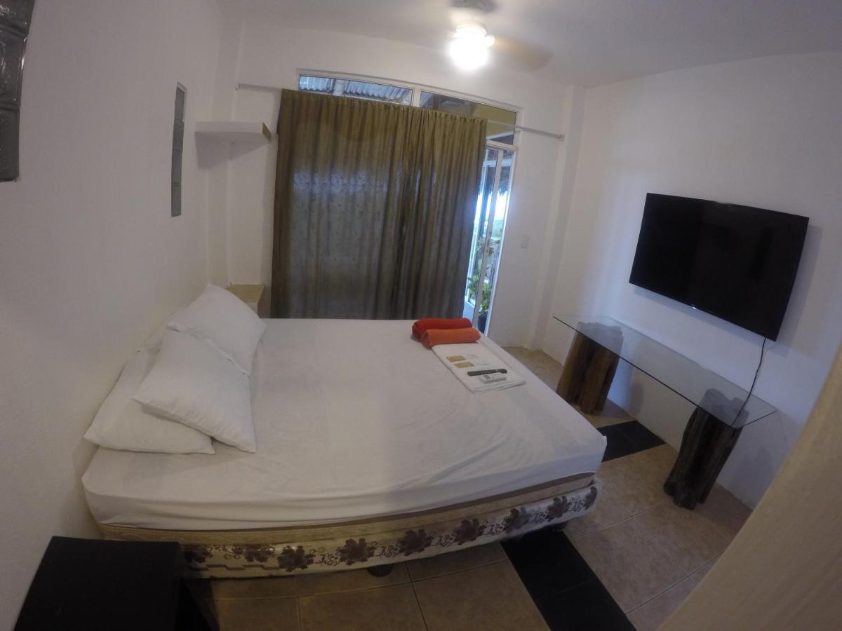 Kiwi Suites Hostel Montañita Exteriér fotografie
