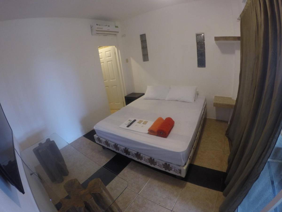 Kiwi Suites Hostel Montañita Exteriér fotografie