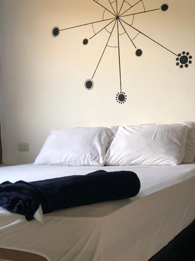 Kiwi Suites Hostel Montañita Exteriér fotografie