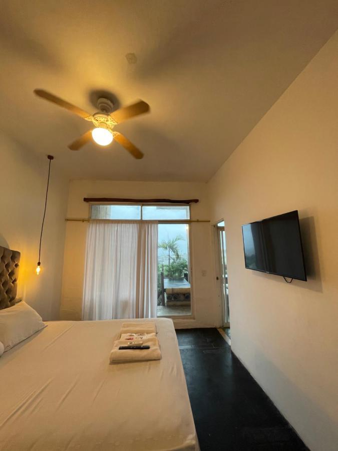 Kiwi Suites Hostel Montañita Exteriér fotografie