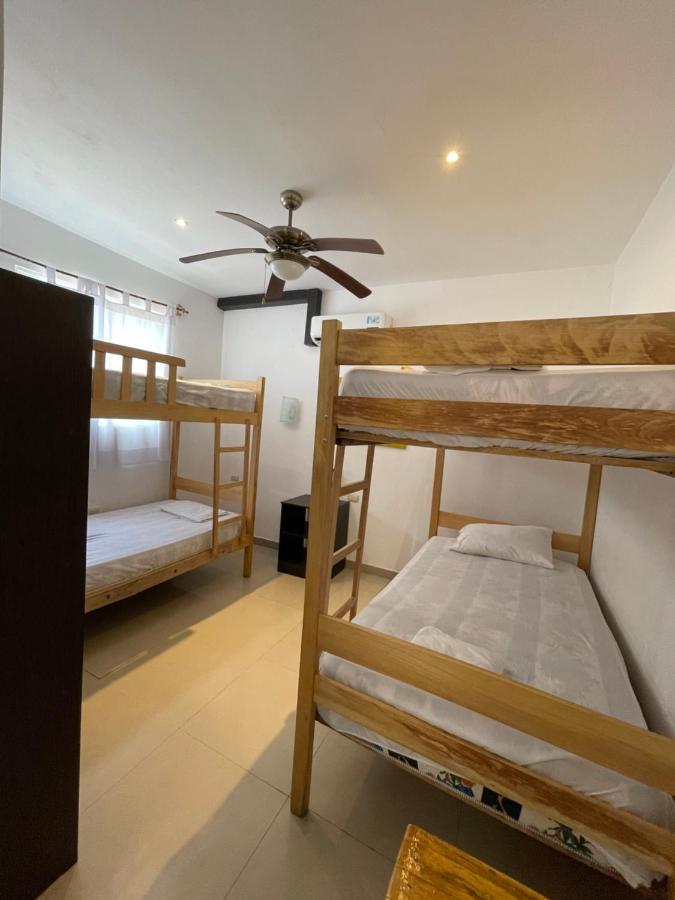 Kiwi Suites Hostel Montañita Exteriér fotografie